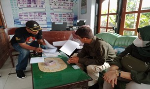 PENDAMPINGAN PERSIAPAN KI AWARDS TINGKAT PROVINSI JAWA TIMUR DI DESA PARINGAN KECAMATAN JENANGAN TAHUN 2022 3