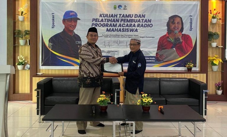 Radio Mampu Bertahan di Era Digital dengan Adaptasi dan Kolaborasi