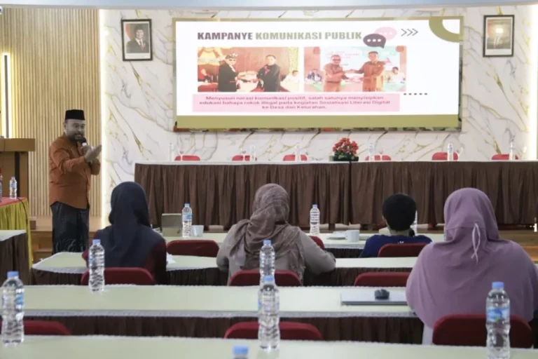 Kominfo Ponorogo Berikan Pemahaman Perda Kawasan Tanpa Rokok Lebih Utuh
