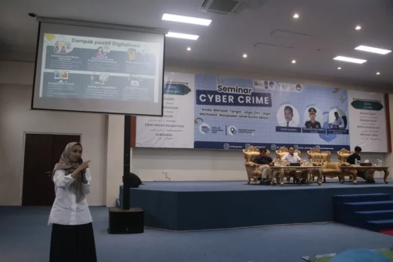 Unida Gontor Gandeng Kominfo dan Statistik Ponorogo Tangkal Kejahatan Siber
